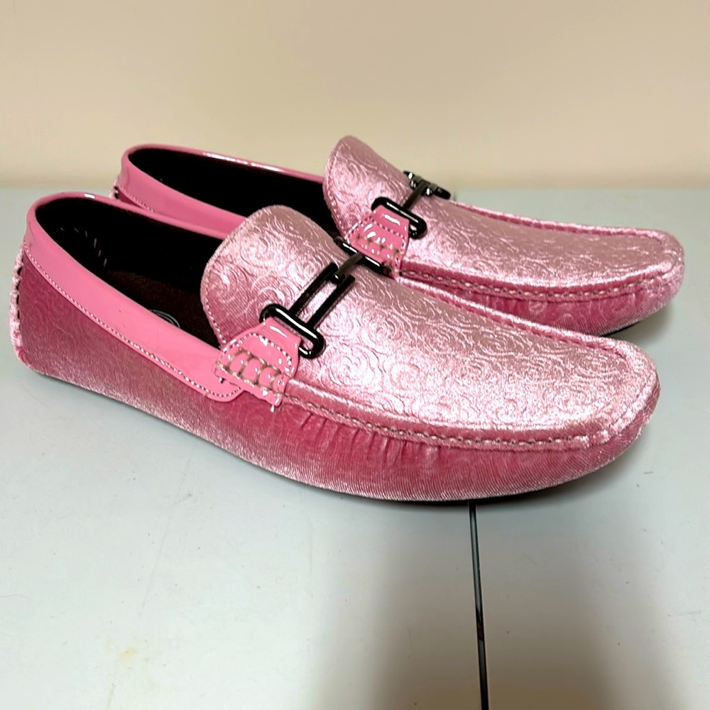 Amali Roberto pink velvet loafers